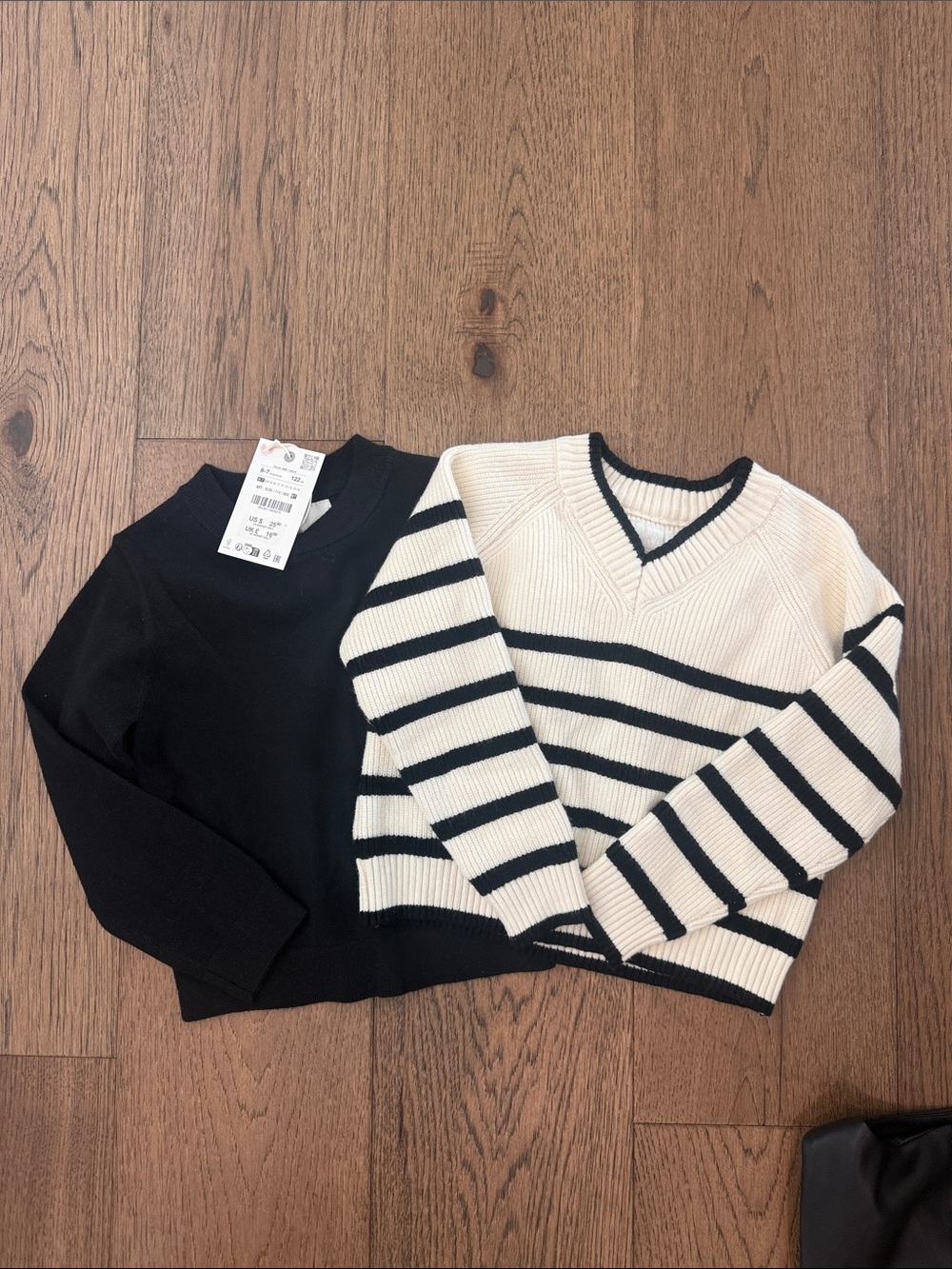 **NWT** Girls Zara Black and Ivory Striped V-Neck Sweater